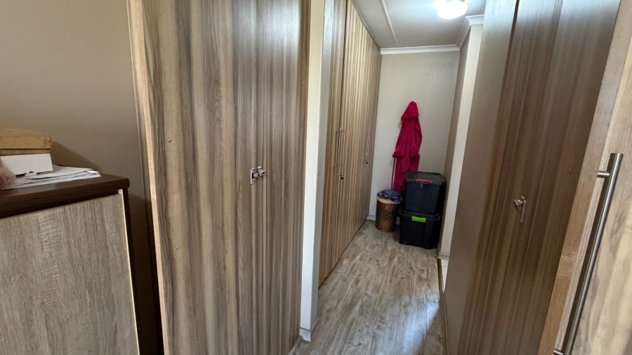  Bedroom Property for Sale in Ellaton North West